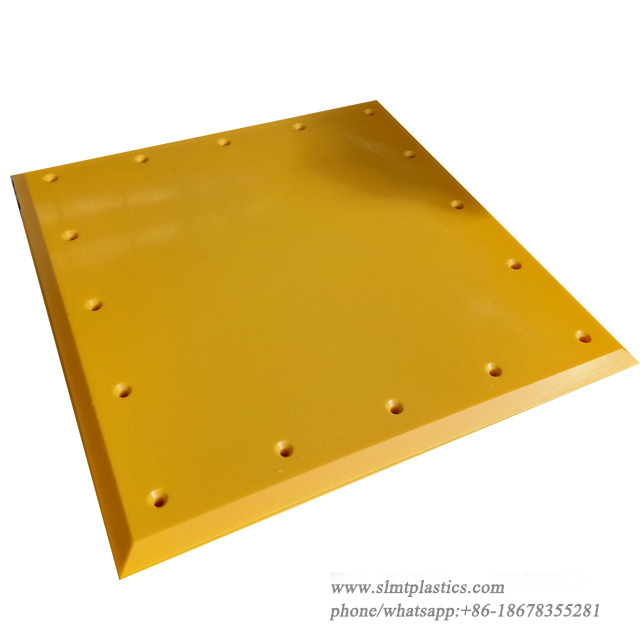 Yellow Color Trailer Plate