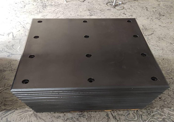 Ultra-high molecular weight polyethylene fenders for port and dock ships Impact-resistant PE polyethylene fenders