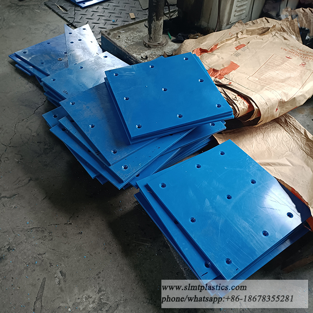 SKIRT BOARD FOR BELT CONVEYOR UHMW POLYMER LINER 20 MM THK