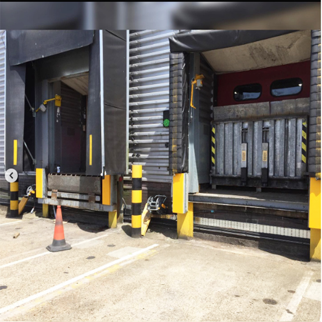 UHMWPE Nylon Slider Dock Bumpers Yellow Plate