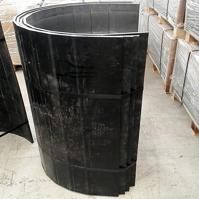 Wear-resistant Sewage Treatment Liner Shaftless Screw Conveyor Liner Ultra-high Molecular Weight Polyethylene U-shaped Liner