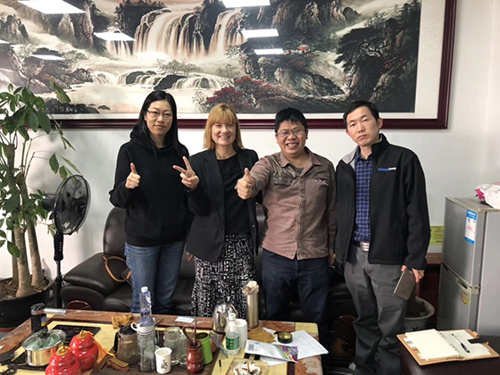 Australian customers come to visit our factory！