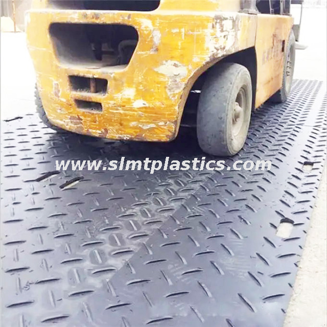 Mud Trak Mats with Handle Holes And Connect Holes