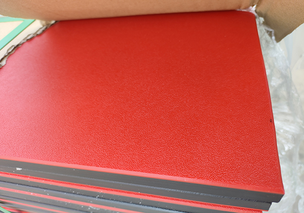 three layer two color HDPE sandwich board /HDPE triple colored board