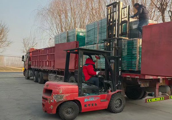 Green UHMW PE 40MMT Pad Fender Plate Delivery Today