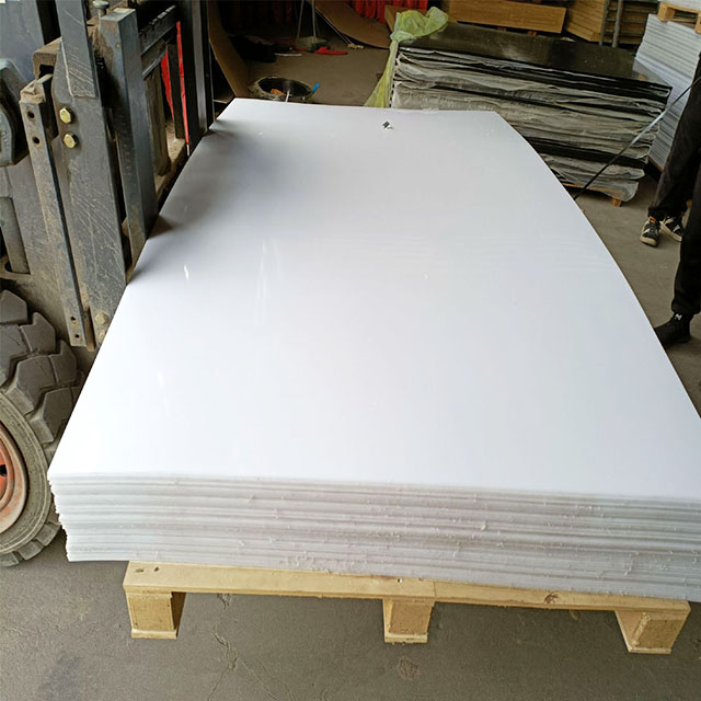 Starboard Plastic Sheets / 48x96 Natural HDPE Panel