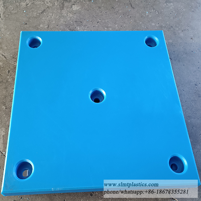 China Factory Customized Various Size UHMWPE Material Marine Fender Face Pads Plate