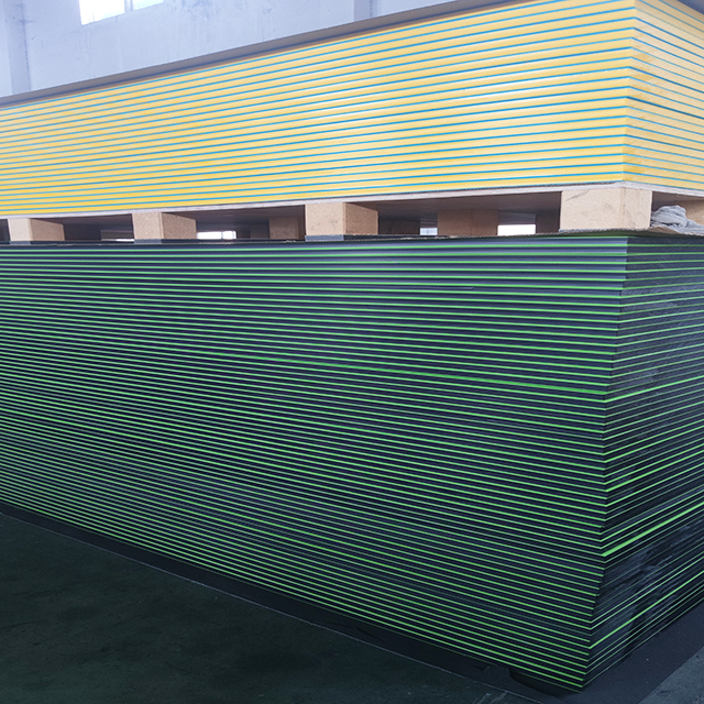 1220x2440x18mm Textured HDPE Plates