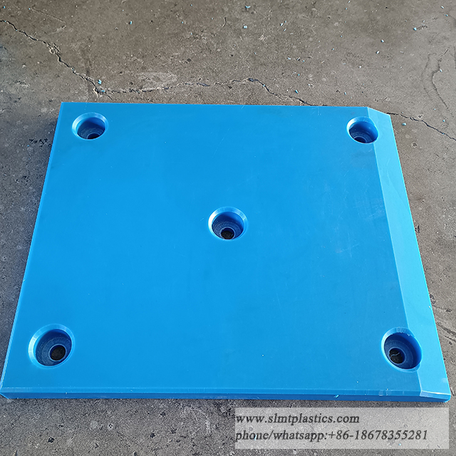 China Factory Customized Various Size UHMWPE Material Marine Fender Face Pads Plate