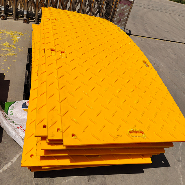 Yellow Ground Protection Mats Rig Mats